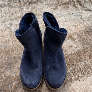 Ugg Kristin mini boots